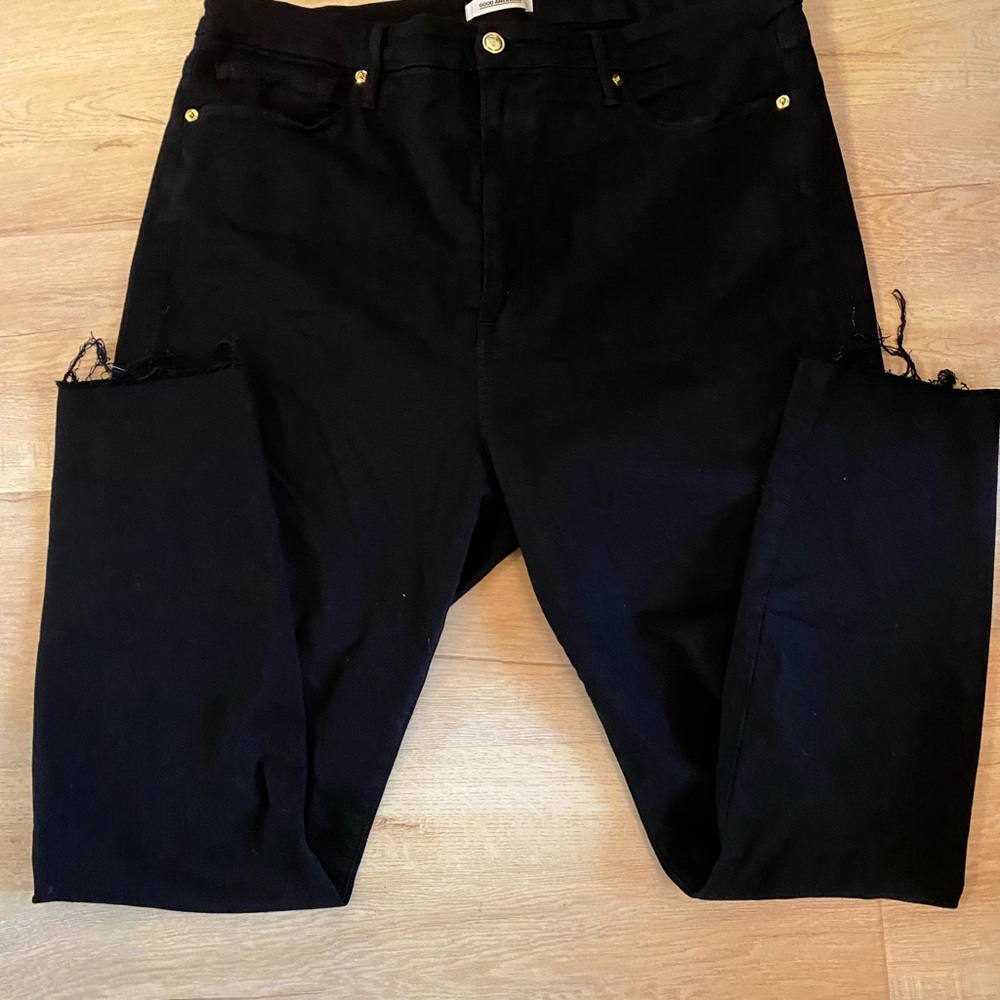 Good American women jeans. Size 20.